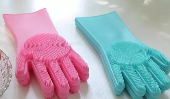 Los grandes usos de los clips y guantes de silicona
